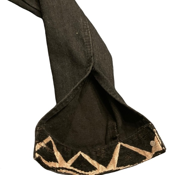 Denim Jacket Womens Southwest Aztec Print Boho Black Jean Coat Medium? - Picture 4 of 10